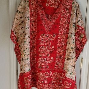 NWOT SAPOGEE BRIGHT RED PRINT ELEPHANT TUNIC 💚
